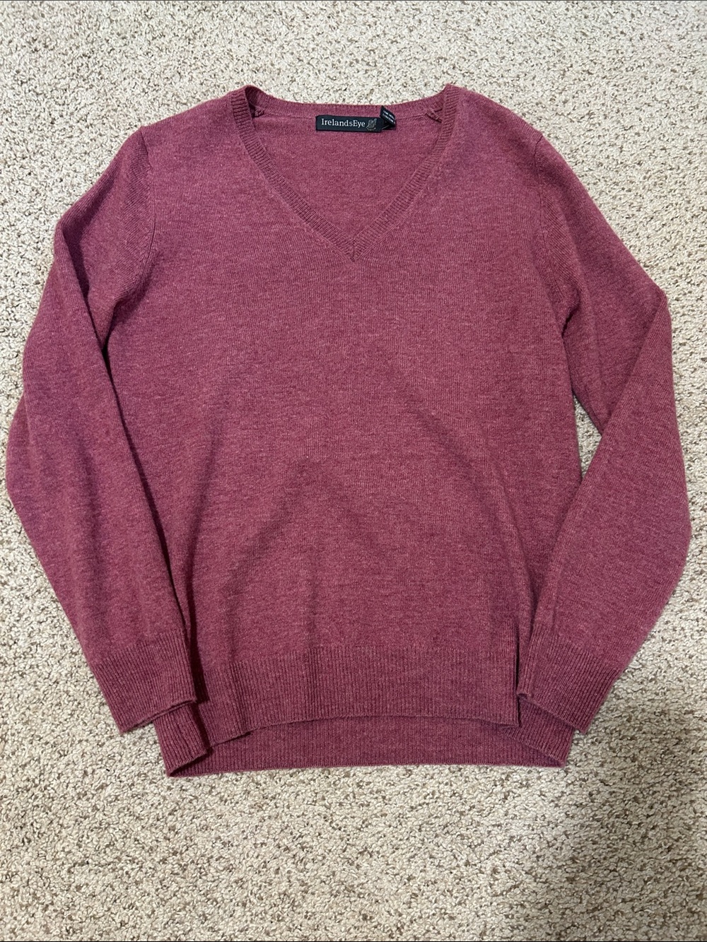 NWOT IrelandsEye V-Neck Sweater in Plum Berry